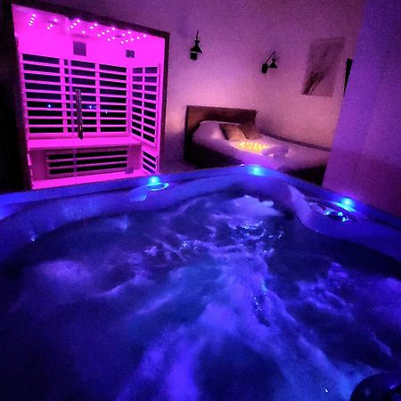 Love Room Jacuzzi Sauna Privatif Marselha Exterior foto